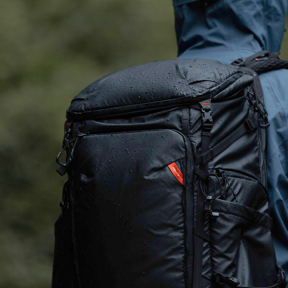 【予約】OnePro Flex Backpack 50L (スペースブラック) + カメラ インサート Lサイズ