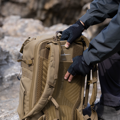 【予約】OneMo Tactical Backpack 25L (ダークナイトカモ)