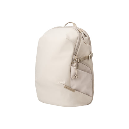 OneGo Lite Backpack 12L (クリーム)