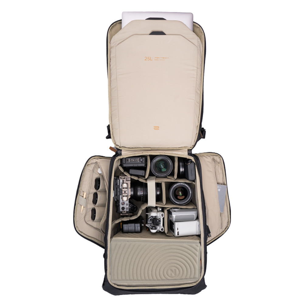 OneGo 2 バックパック 20L (サンドカーキ)