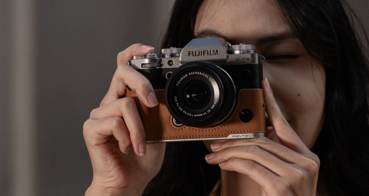 レザー カメラケース (FUJIFILM X100Ⅵ用 / クレイブラウン) – PGYTECH レザー カメラケース (FUJIFILM X100Ⅵ用 / クレイブラウン) – PGYTECH